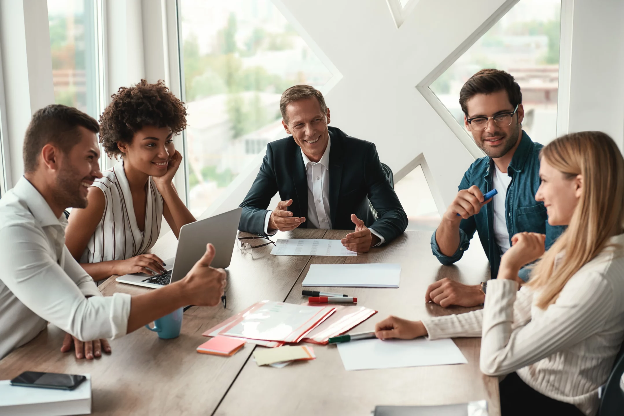 Gestalten Sie Ihre Karriere mit der TJC-Gruppe: Die besten Gründe für eine Mitarbeit im Team!